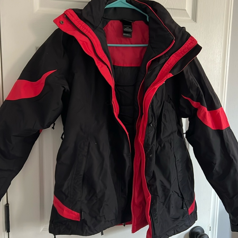 Women’s North Face ski jacket